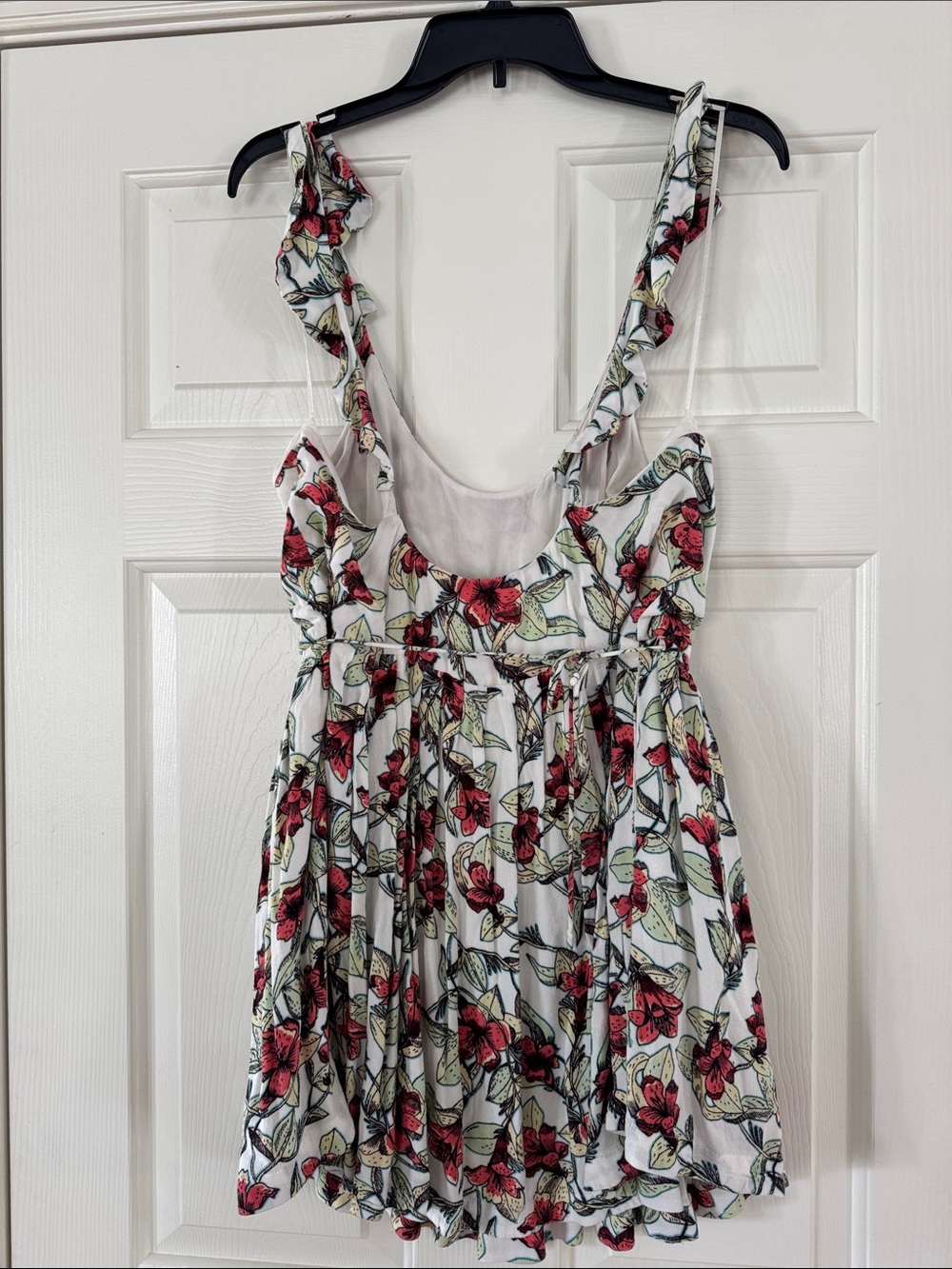 Free People Floral Sundress - White with Red & Green Accents size medium - Picture 4 of 4